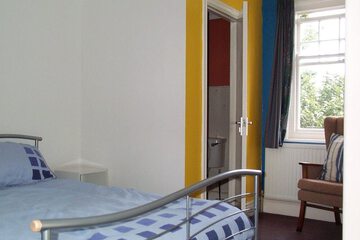 Photo 4