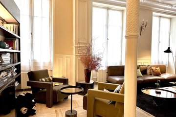 Lobby sitting area