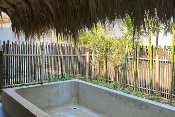 Private pool