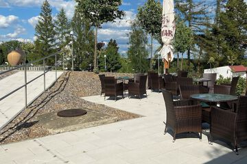 Sundeck