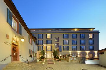 Front of property - evening/night