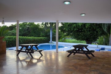 Sundeck