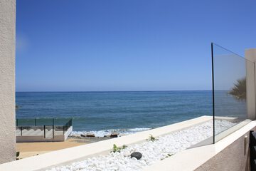 Beach/ocean view