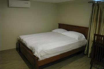 Photo 34