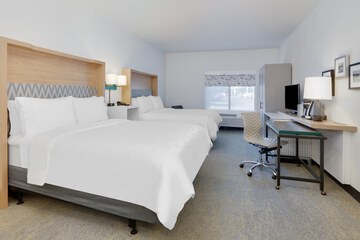 Room 28 of 44