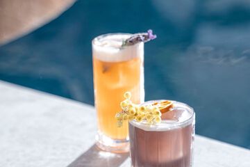 Poolside bar