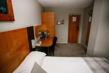 Photo 28