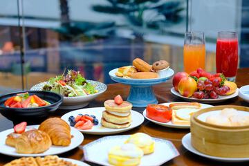 Breakfast buffet