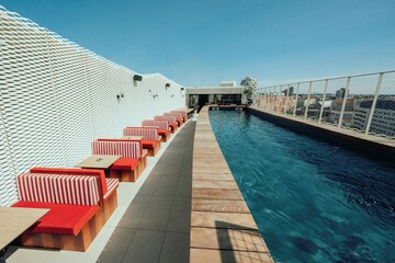 Rooftop pool
