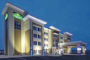 La Quinta Inn & Suites by Wyndham Springfield IL