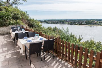 Sundeck