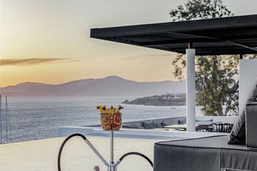 Infinity pool
