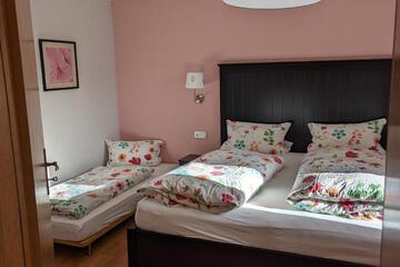 Photo 34
