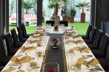 Banquet hall