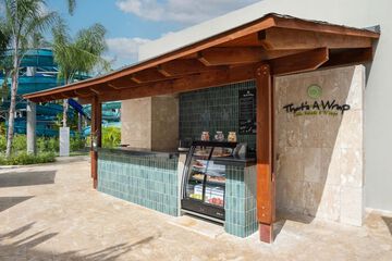 Snack bar