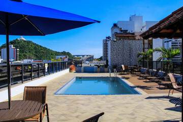 Rooftop pool