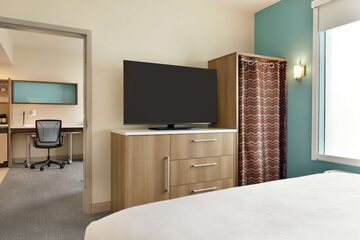 Room 48 of 62