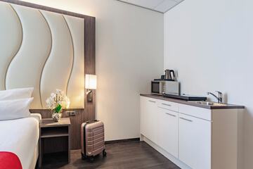 Private kitchenette