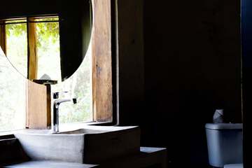 Bathroom sink
