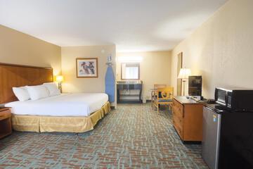 Travelodge by Wyndham Harriman