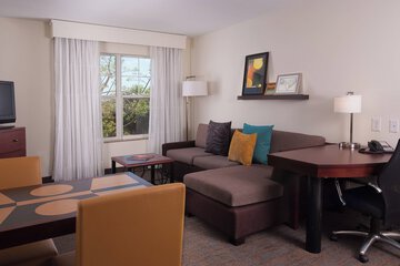 Room 18 of 39