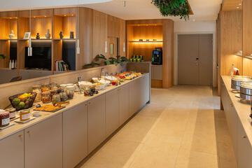 Breakfast area