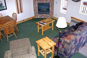 Eagle Fire Lodge & Cabins