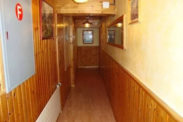 hotel_rooms