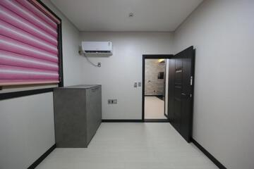Photo 35