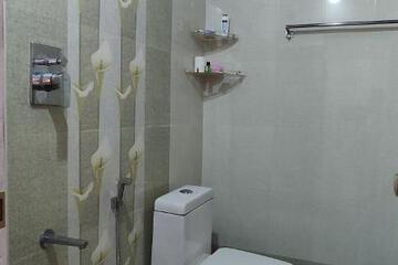 Photo 33