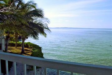 Guestroom View