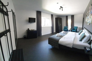 guest_rooms