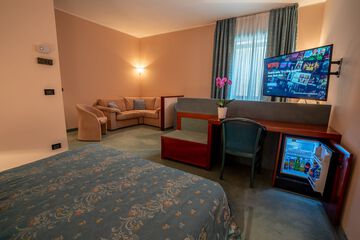 In-room business center