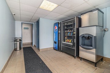 Hotel Interior 36 of 219