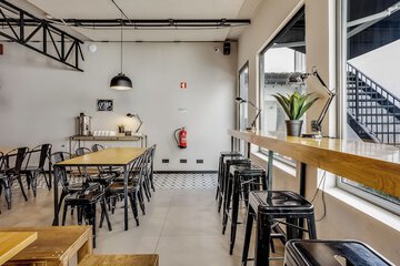 Coffee shop