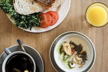 Breakfast buffet