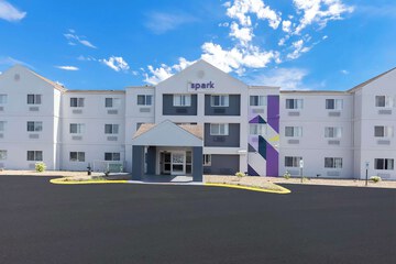 Spark by Hilton Springfield Southwest