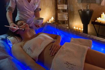 Facial
