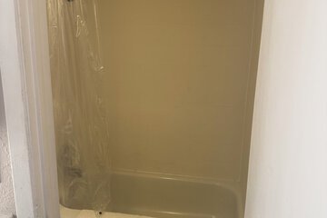 Room 4 of 9