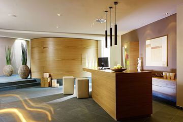 Spa reception