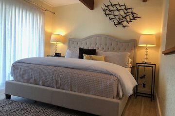 Seafoam Lodge