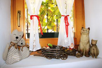 Concierge desk