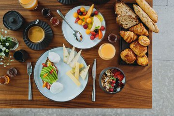 Breakfast meal