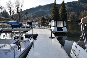 Dock