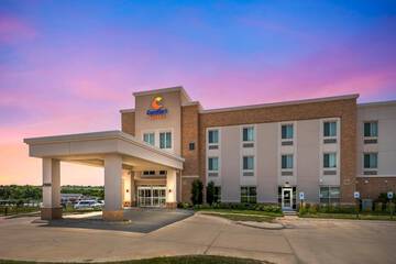 Comfort Suites West Omaha