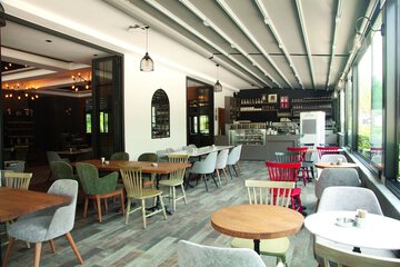 Breakfast area