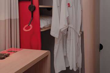 Room amenity