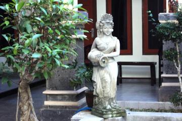 Photo 33
