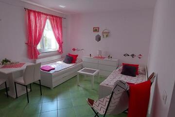 Photo 34