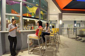 Poolside bar